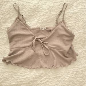 Garage cropped gank top